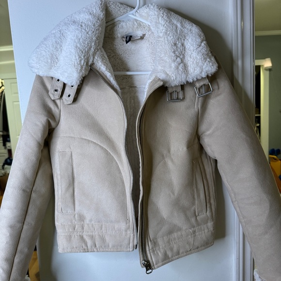 H&M tan faux suede jacket - Picture 3 of 4